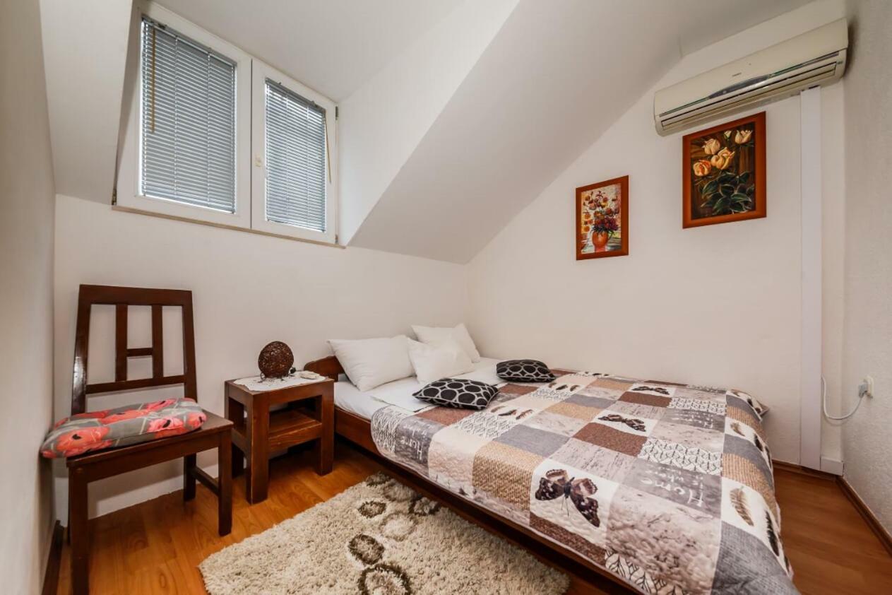 Maria Guest House Kaštela Екстериор снимка